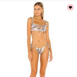 NWT Frankies Bikinis Set / Mackenzie set in Tiger Print!